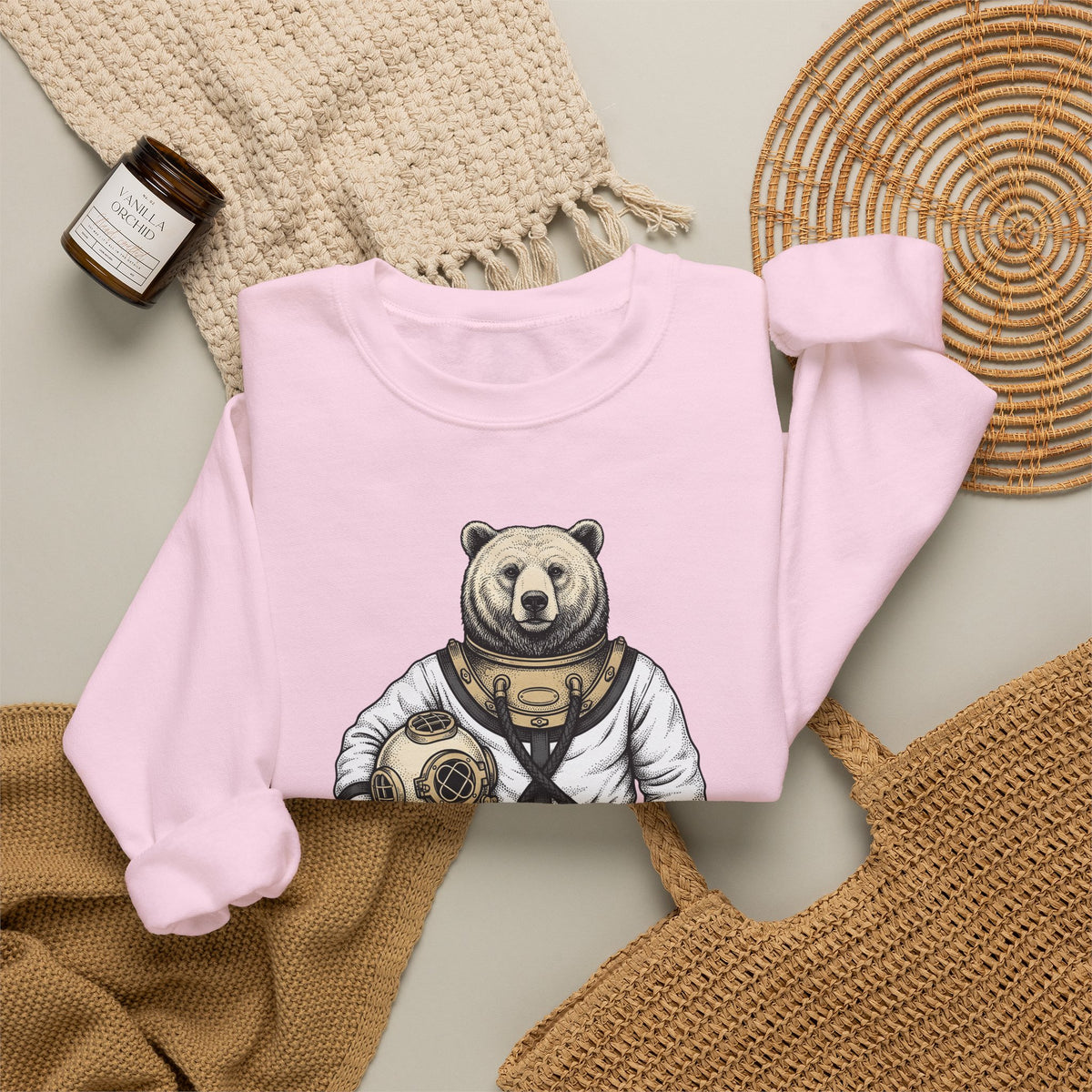Bear Snorkeling Sweatshirt Funny Nature Gift Women Classic Sweatshirt Grizzly Sweatshirt Humor Fan Vintage Sweatshirt Wildlife Graphic Ink Diving Helmet Sweatshirt