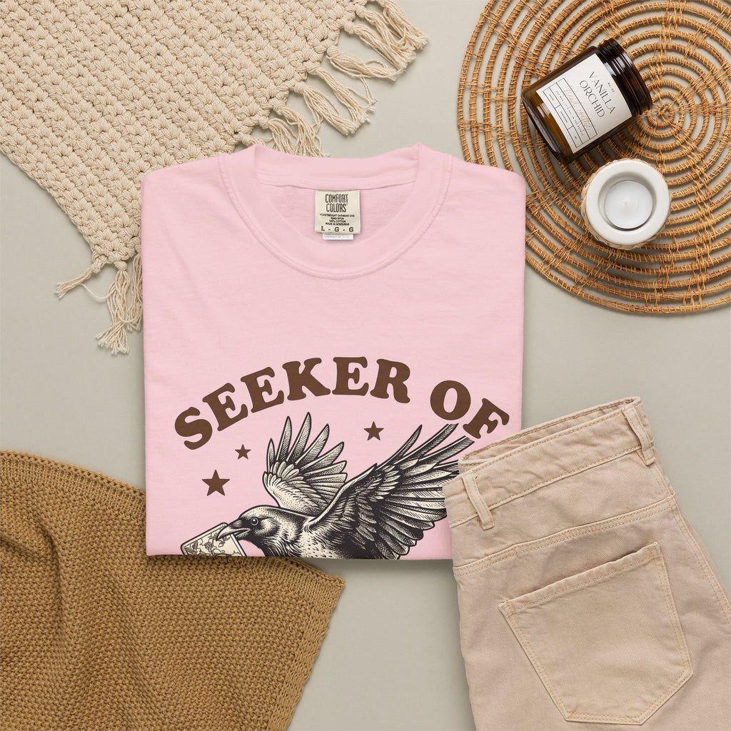 Crow Divination Card T-Shirt Fortune Telling Mysterious Gift Women Old-Fashioned T-Shirt Oracle Card T-Shirt Divination Fan Tarot T-Shirt Enigmatic