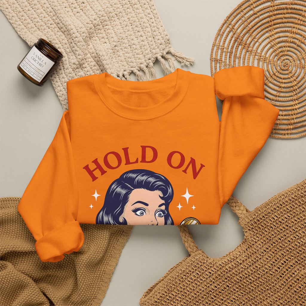Vintage Woman Mirror Funny Humor Gift Retro Antique Lady Comedy Fan Vintage Pop Sweatshirt
