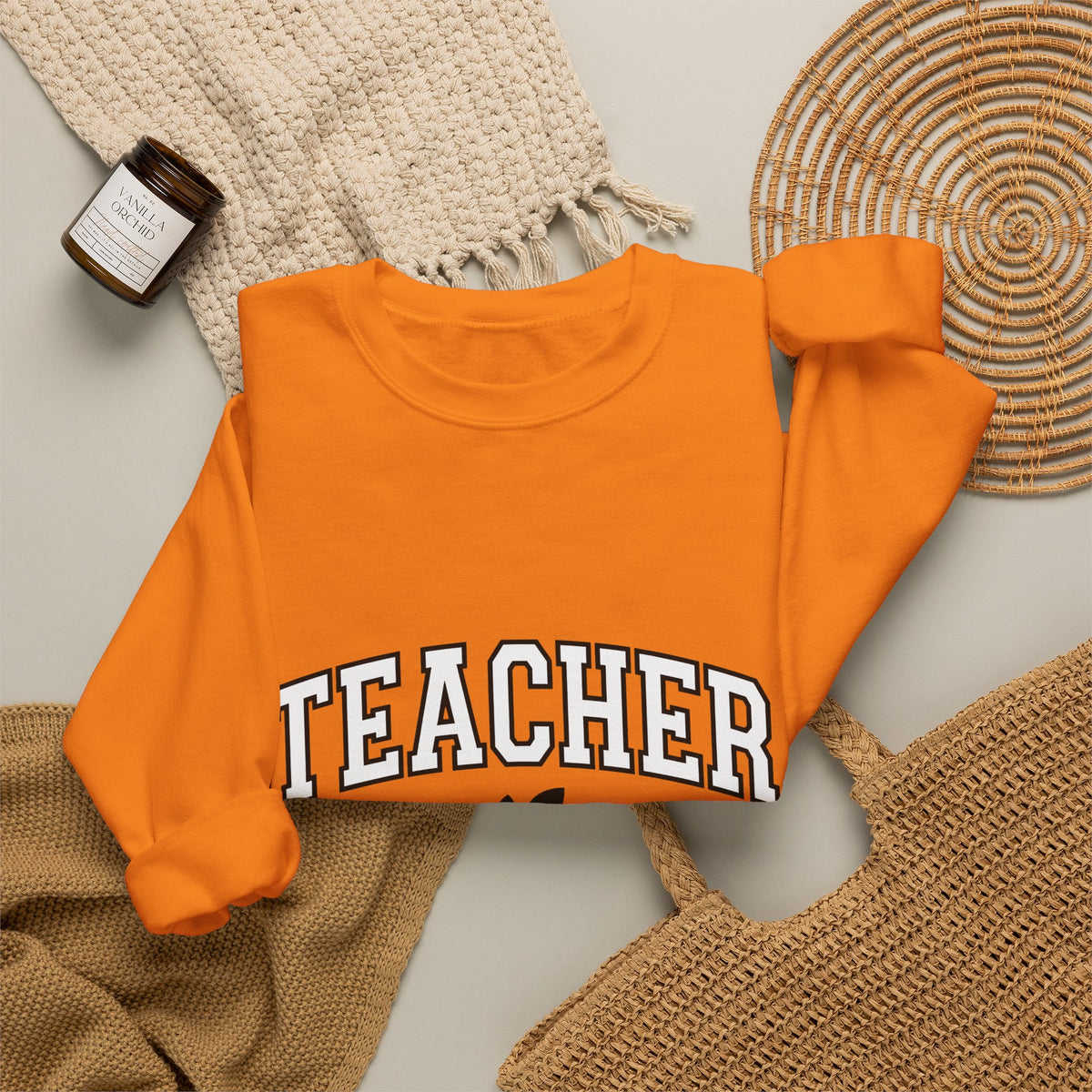Apple Icon Sweatshirt Moms School Gift Women Thick Sweatshirt Fruit Sweatshirt Mother Enthusiast Bold Sweatshirt Education Graphic Modern Varsity Lettering