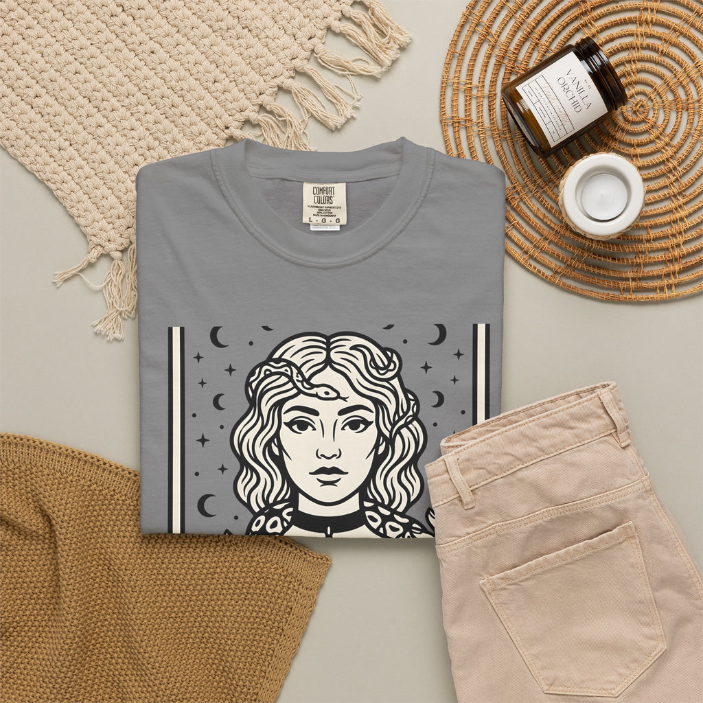 Mystical Female Serpent T-Shirt Boho Chic Spells Gift Women Oracle T-Shirt Snake T-Shirt Bohemian Fan Divination T-Shirt Magic Graphic Retro Lunar