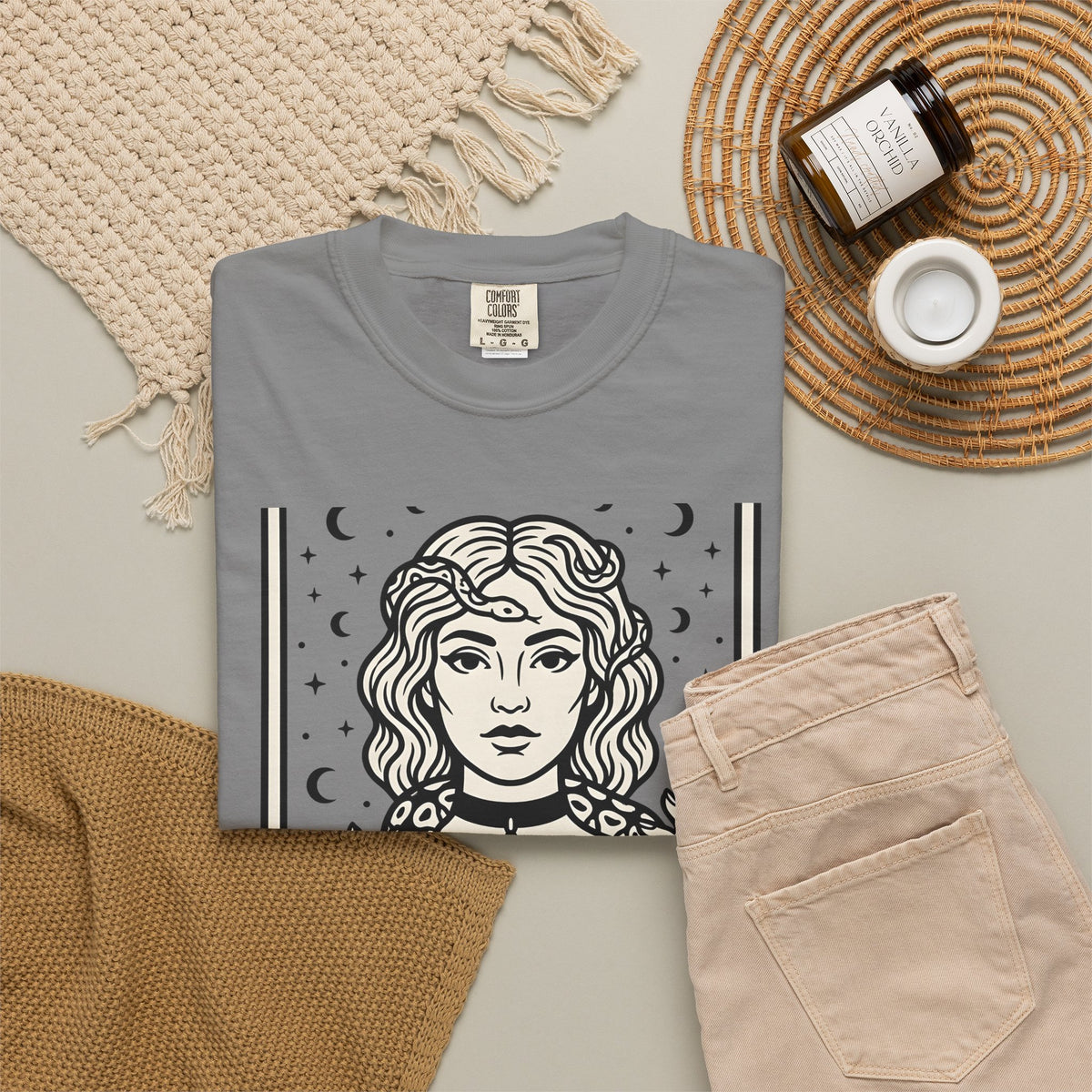 Mystical Female Serpent T-Shirt Boho Chic Spells Gift Women Oracle T-Shirt Snake T-Shirt Bohemian Fan Divination T-Shirt Magic Graphic Retro Lunar