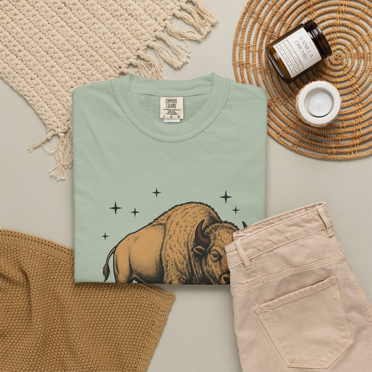 Buffalo Art T-Shirt Animal Environment Gift Women Rustic T-Shirt Bison T-Shirt Wildlife Fan Primitive T-Shirt Eco Graphic Line Art Star Symbols
