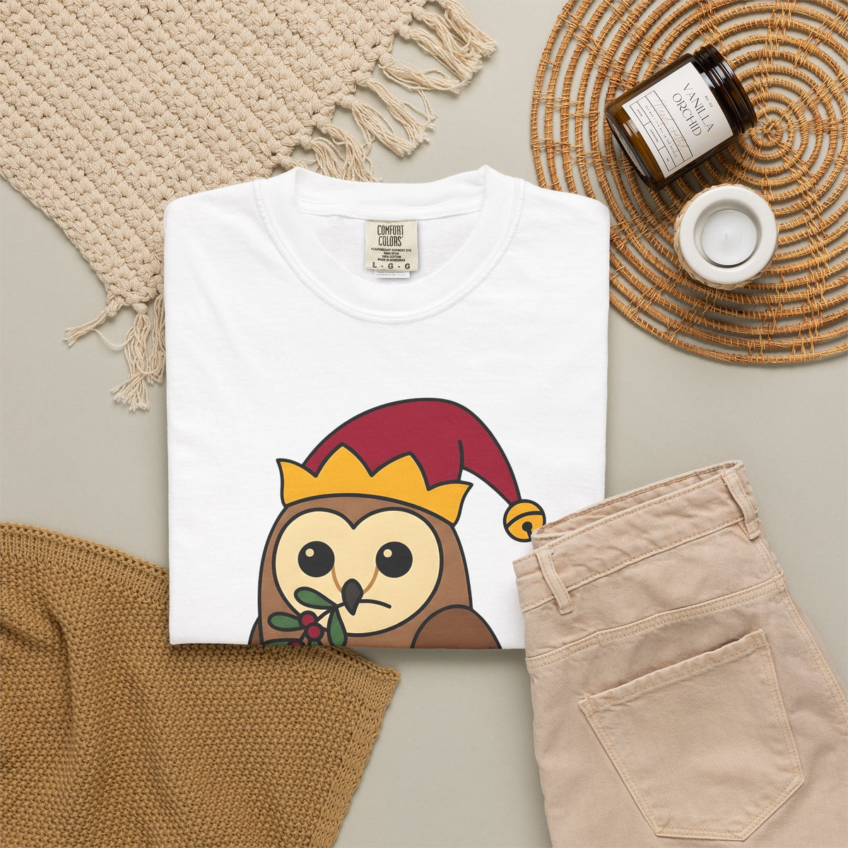 Owl Print T-Shirt Christmas Fauna Gift Women Playful T-Shirt Owl T-Shirt Christmas Fan Hoot Graphic Wildlife Illustration Fun Pine T-Shirt