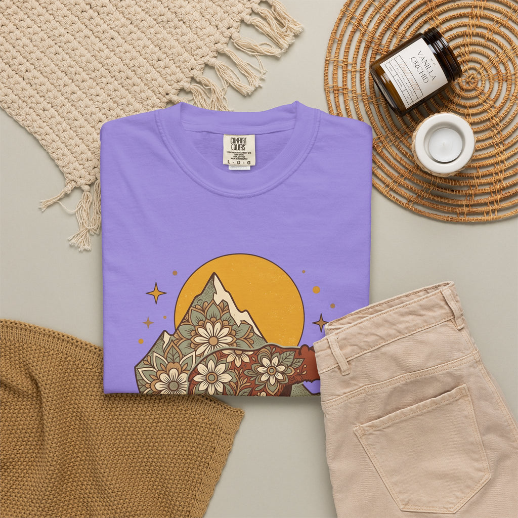 Flower Bear T-Shirt Boho Chic Outdoors Gift Women Hippie T-Shirt Teddy Bear T-Shirt Bohemian Fan Psychedelic T-Shirt Nature Graphic Retro Hill