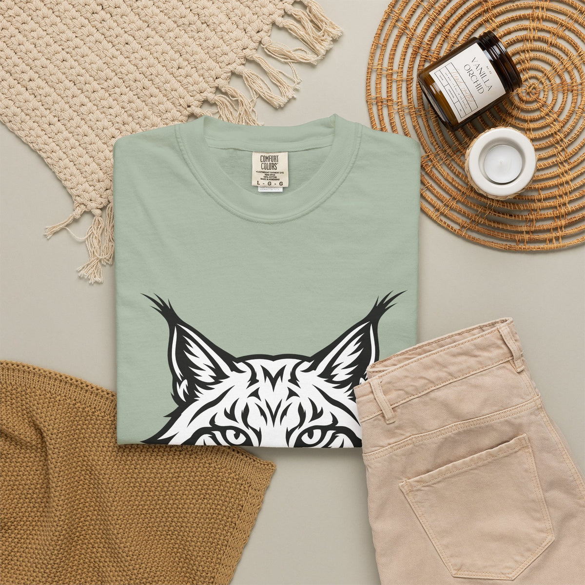 Lynx Head T-Shirt Cat Wildlife Gift Women Bold Line Art T-Shirt Bobcat T-Shirt Cat Fan Line Art T-Shirt Wildlife Graphic Tribal Wildcat T-Shirt
