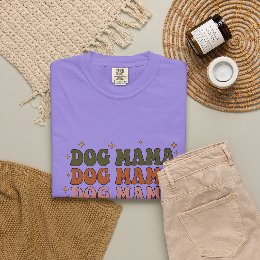 Old School Font T-Shirt Dog Mom Fauna Gift Women Retro T-Shirt Typography T-Shirt Dog Mom Fan Vintage T-Shirt Wildlife Graphic Funky Shining T-Shirt
