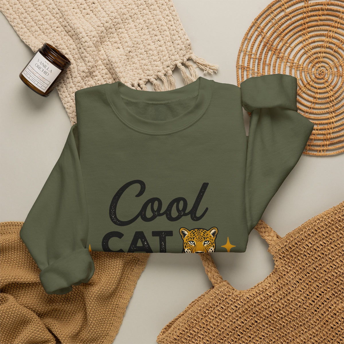 Spotted Cat Sweatshirt Cat Fauna Gift Women Antique Sweatshirt Tabby Cat Sweatshirt Cat Fan Feline Sweatshirt Wildlife Graphic Throwback Twinkles Sweatshirt