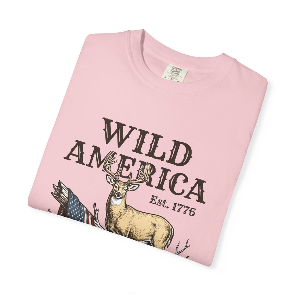 Deer Artwork America Liberty Gift Antique Fawn American Fan Vintage Freedom Doodle National Flag T-Shirt
