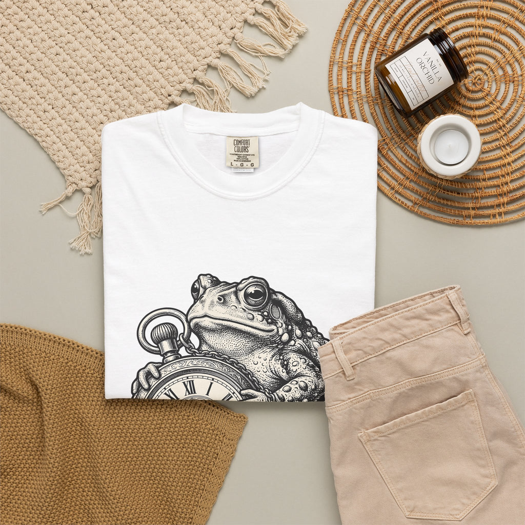 Toad Pocket Watch T-Shirt Funny Animal Gift Women Vintage T-Shirt Pocket Watch T-Shirt Humor Fan Retro T-Shirt Wildlife Graphic Hand Drawn Chain