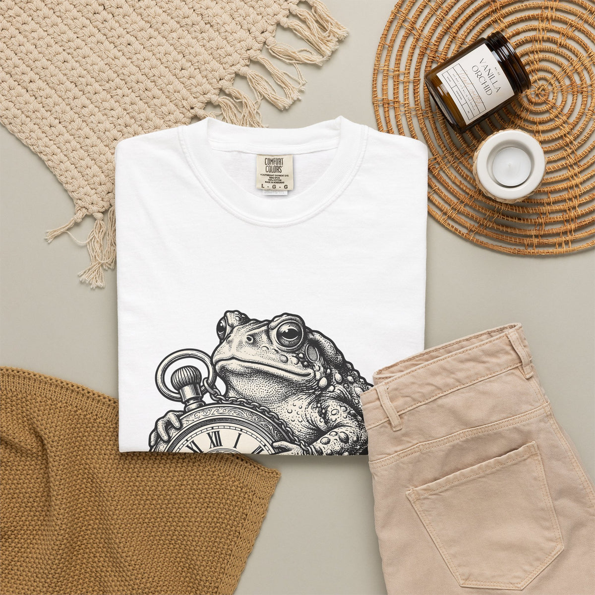 Toad Pocket Watch T-Shirt Funny Animal Gift Women Vintage T-Shirt Pocket Watch T-Shirt Humor Fan Retro T-Shirt Wildlife Graphic Hand Drawn Chain