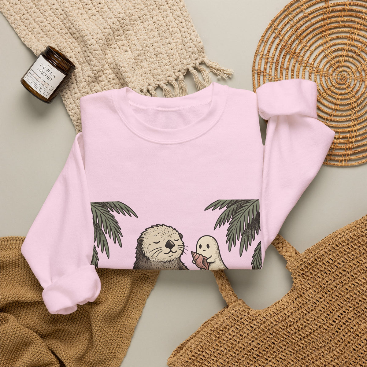 Otter Wave Sweatshirt Sports Seaside Gift Women Playful Sweatshirt Otter Sweatshirt Athlete Fan Cartoon Sweatshirt Coastal Graphic Old School Apparition Sweatshirt