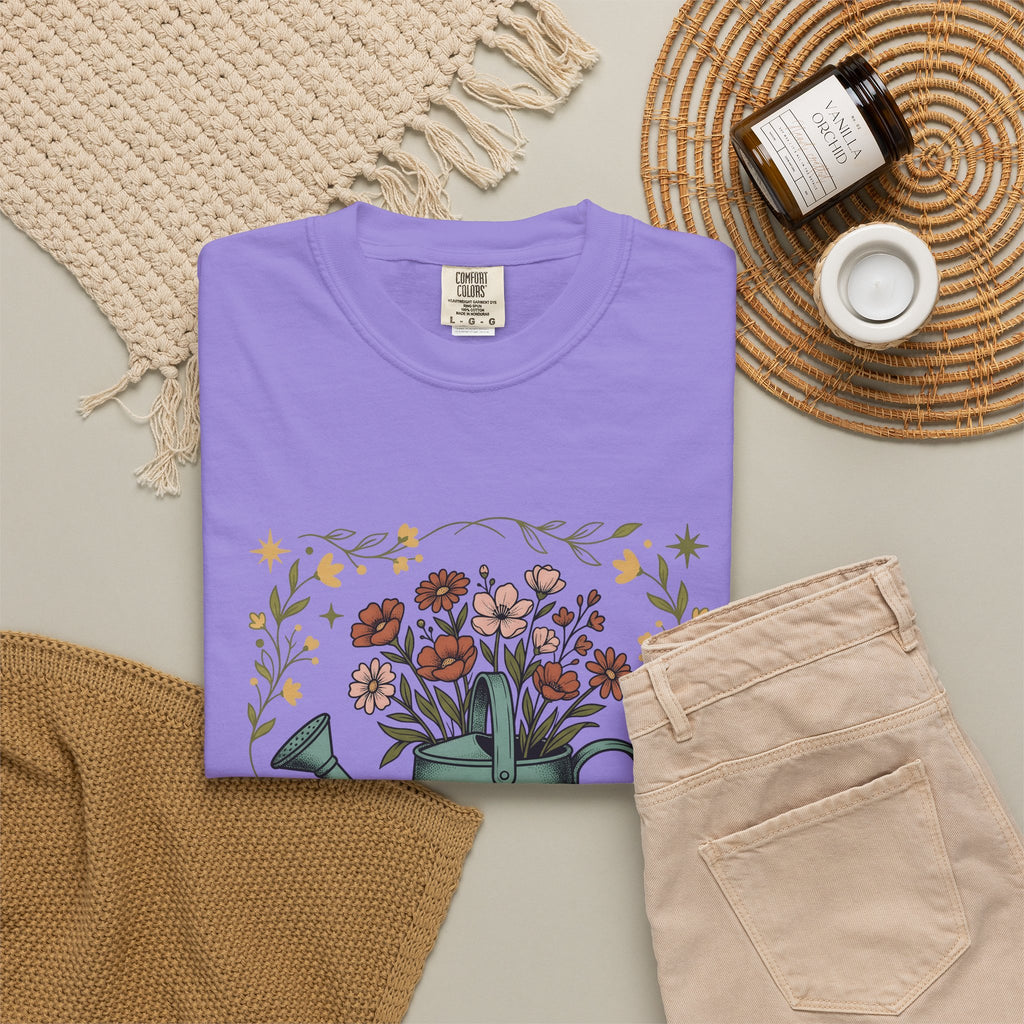 Watering Can Bouquet T-Shirt Teacher Horticulture Gift Women Line Art T-Shirt Flower Arrangement T-Shirt Educator Enthusiast Illustration Design