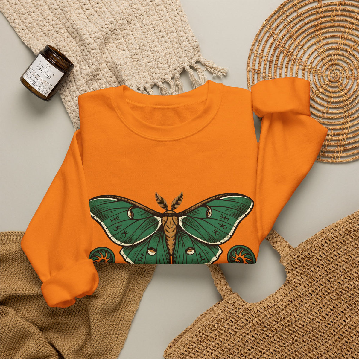 Luna Bug Sweatshirt Boho Chic Environment Gift Women Antique Sweatshirt Firefly Sweatshirt Bohemian Fan Vintage Sweatshirt Eco Graphic Line Art Greenery Sweatshirt