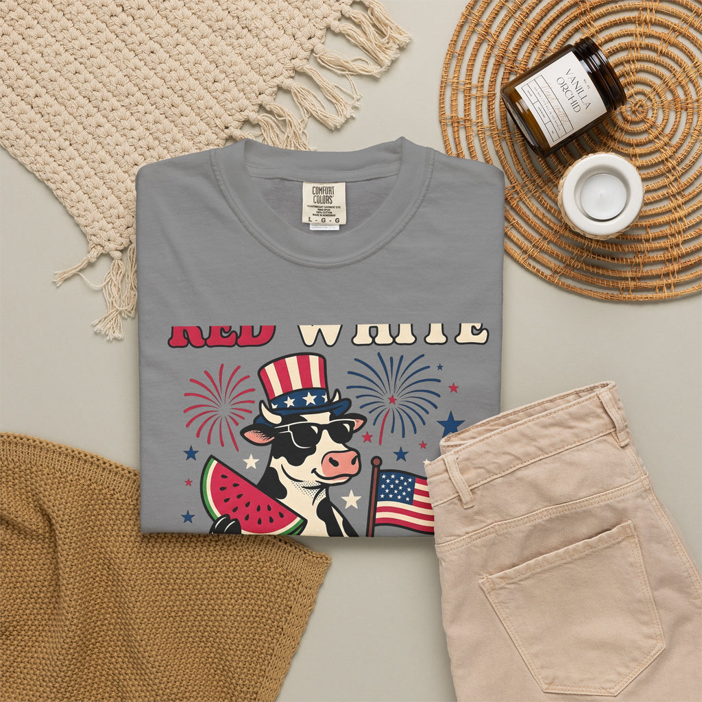 Patriotic Cow T-Shirt 4th Of July Farming Gift Women Animated T-Shirt Cowgirl T-Shirt Independence Fan Cartoon T-Shirt Agricultural Graphic Classic