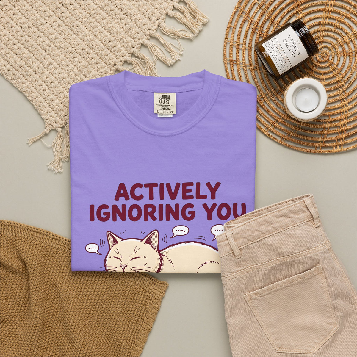 Grinning Cat T-Shirt Cat Comedy Gift Women Shabby Chic T-Shirt Kitty T-Shirt Cat Fan Distressed T-Shirt Humor Graphic Doodle Text Bubbles T-Shirt
