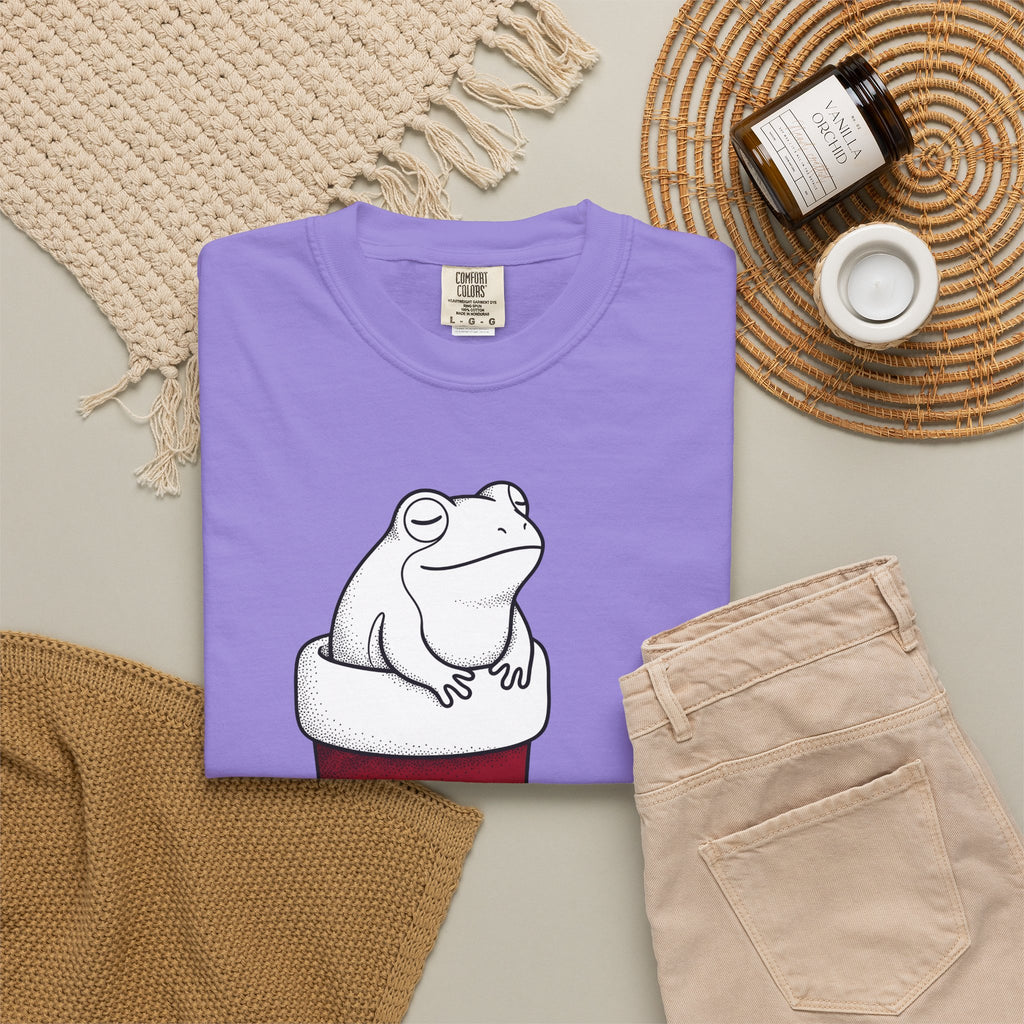 Frog Holiday Sock T-Shirt Christmas Pet Gift Women Modern T-Shirt Toad T-Shirt Xmas Fan Holiday T-Shirt Animal Graphic Doodle Xmas Stocking T-Shirt