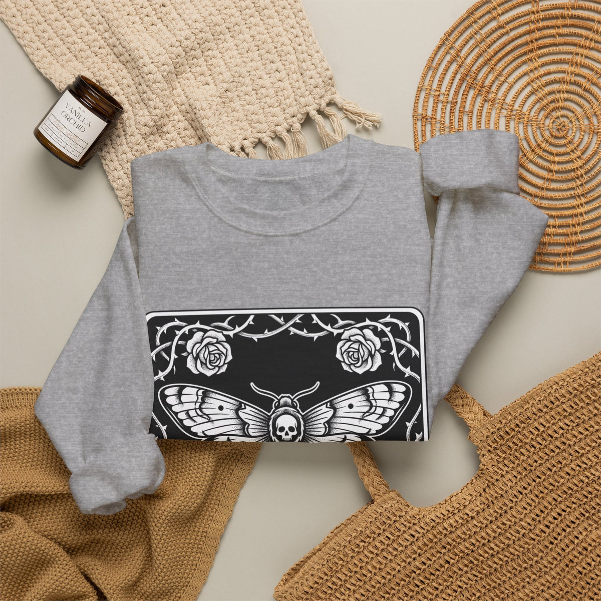 Skull Butterfly Sweatshirt Gothic Magic Gift Women Traditional Tattoo Sweatshirt Sugar Skull Sweatshirt Darkwave Fan Tattooed Sweatshirt Mystic Graphic Horror