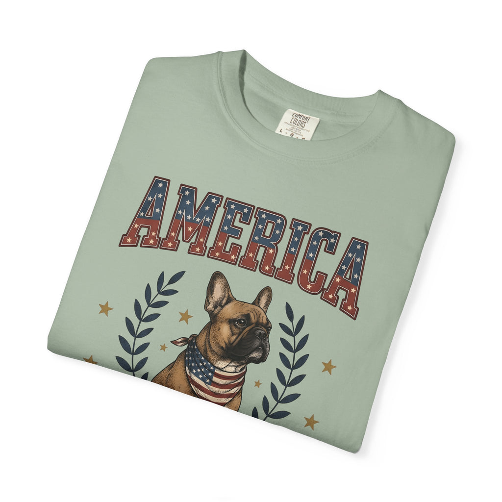 French Bulldog T-Shirt America Patriotic Gift Women Vintage T-Shirt Bouledogue T-Shirt American Fan Retro Illustration Graphic Retro Stars T-Shirt