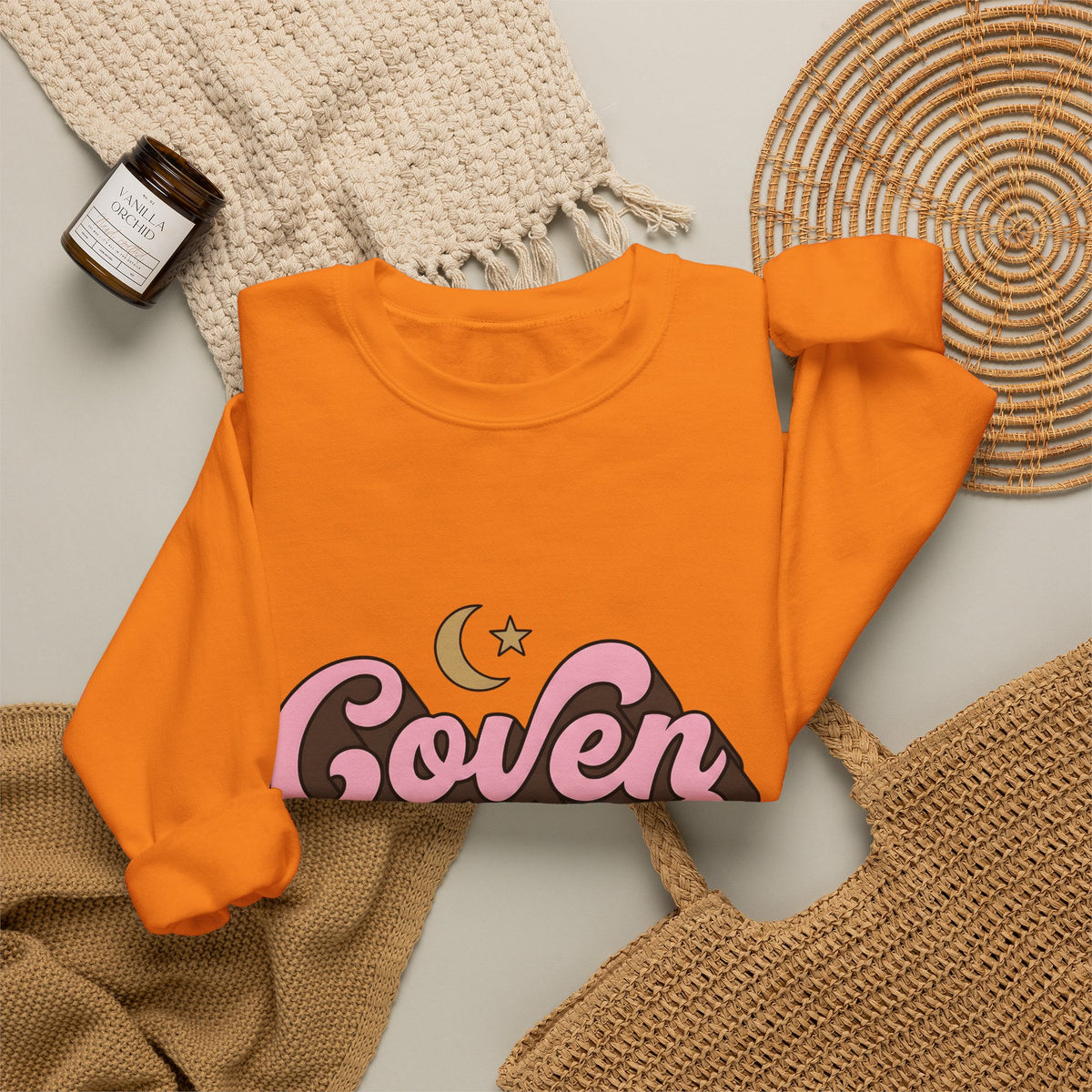 Enchantment Flask Art Sweatshirt Halloween Spellcraft Gift Women Chunky Sweatshirt Potion Bottle Sweatshirt Horror Fan Occult Graphic Sweatshirt Classic Moon