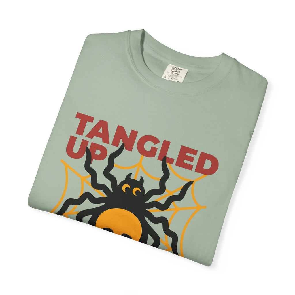 Spider Head T-Shirt Halloween Horror Gift Women Graphic Design T-Shirt Arachnid T-Shirt Spooky Fan Macabre Graphic T-Shirt Vintage Spider Web