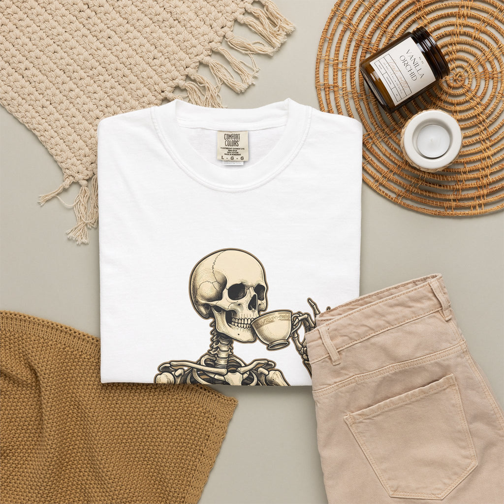 Skeleton Tea Cup T-Shirt Halloween Goth Gift Women Vintage T-Shirt Tea Cup T-Shirt Horror Fan Retro T-Shirt Dark Graphic Hand
