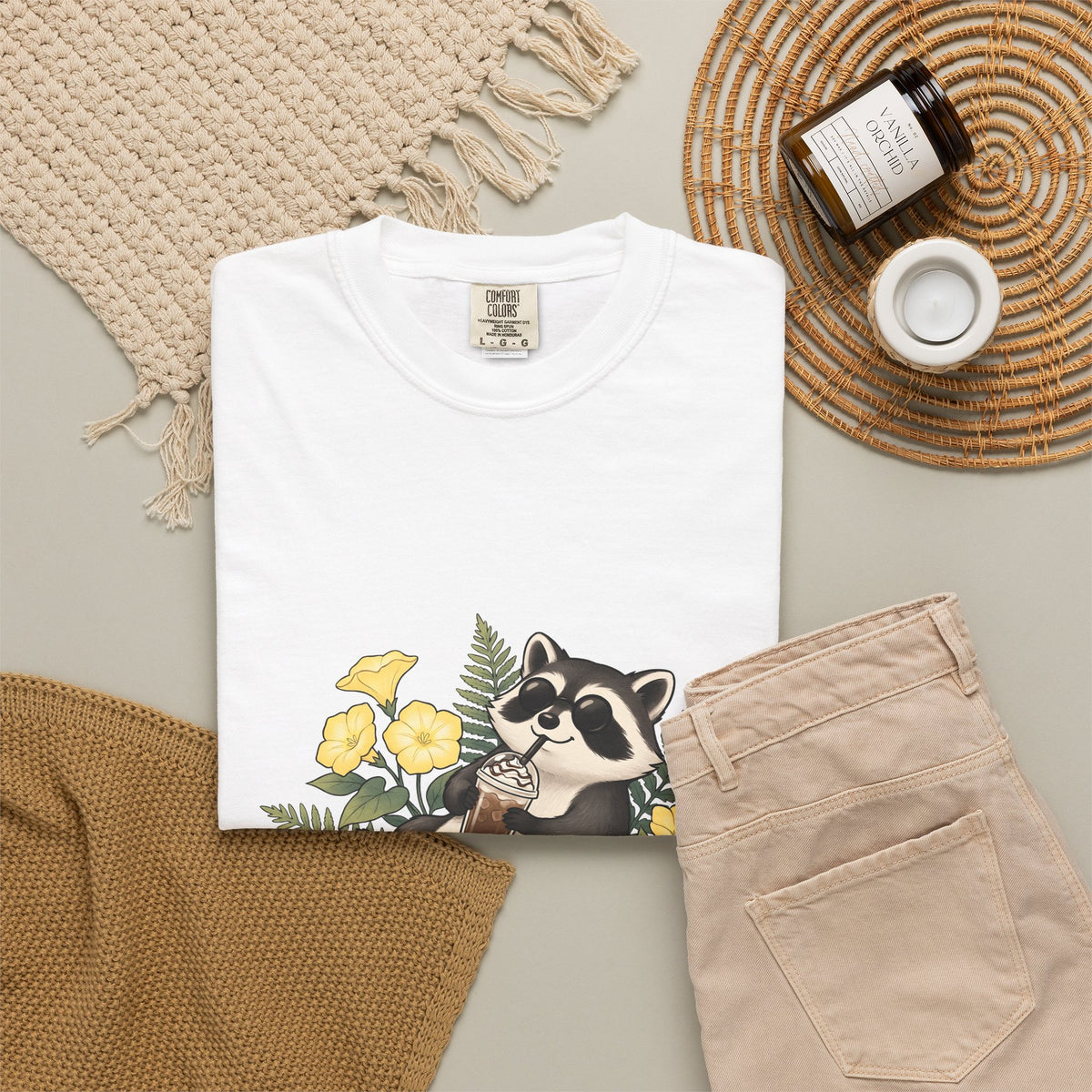 Raccoon Cappuccino T-Shirt Coffee Pet Gift Women Cartoon T-Shirt Cappuccino T-Shirt Coffee Fan Caricature T-Shirt Animal Graphic Outline Florals