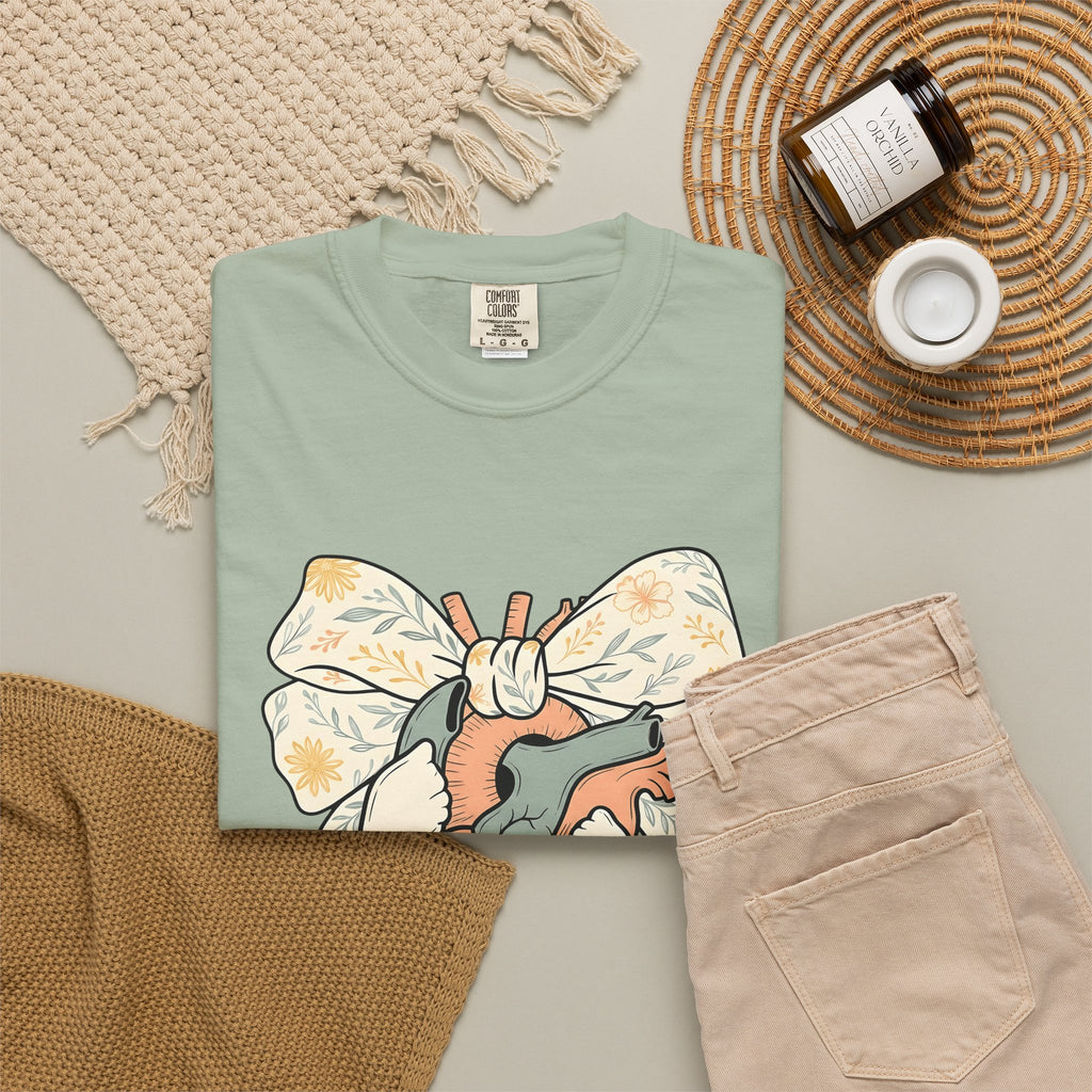 Realistic Heart T-Shirt Nurses Medicine Gift Women Flower T-Shirt Heart T-Shirt Nurse Enthusiast Floral T-Shirt Medical Graphic Classic Knot T-Shirt