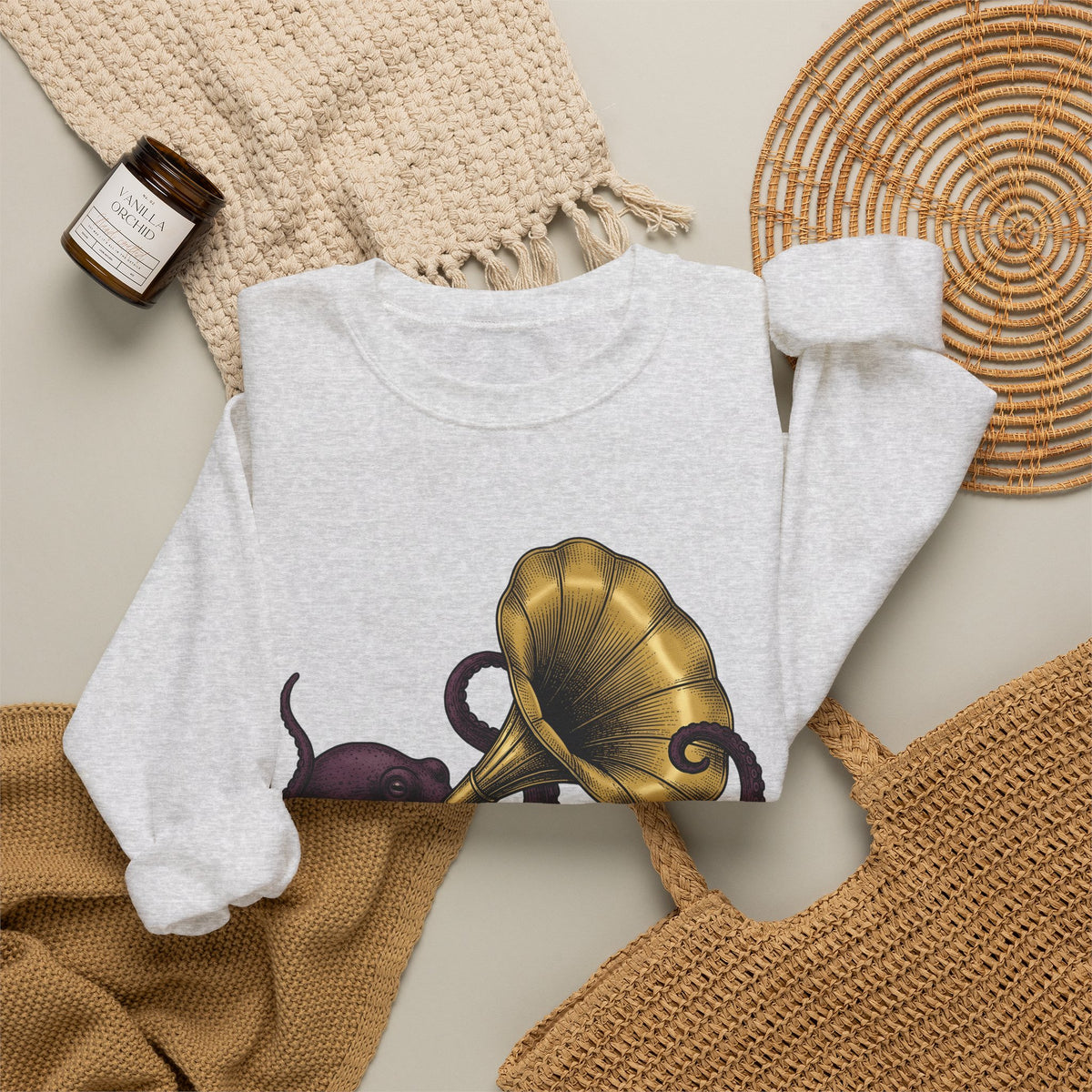 Octopus Phonograph Sweatshirt Animal Sound Gift Women Classic Sweatshirt Gramophone Sweatshirt Pet Fan Retro Sweatshirt Audio Graphic Doodle Music Player