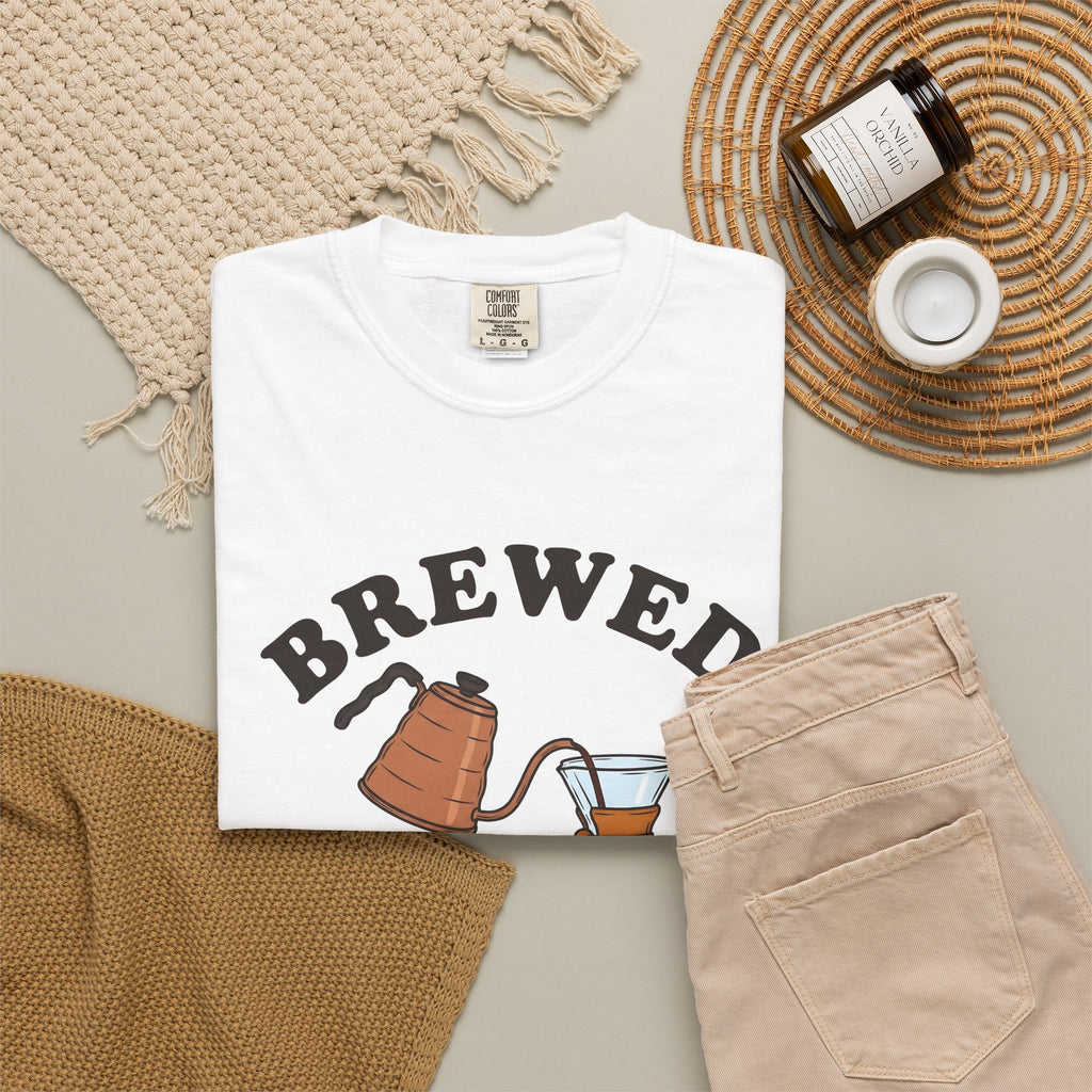 Coffee Maker T-Shirt Coffee Beverage Gift Women Sketch T-Shirt Brewer T-Shirt Coffee Fan Coffee Illustration Design Retro Pour Over T-Shirt