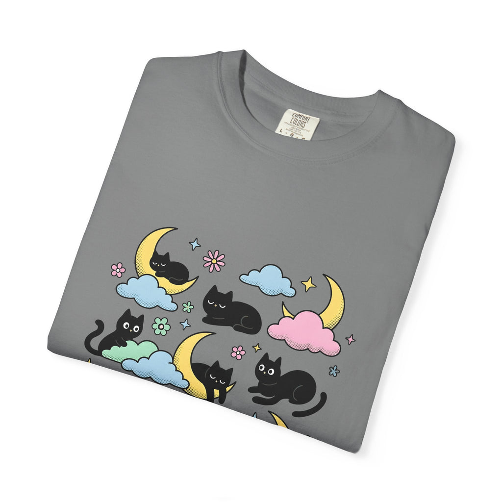 Black Cats T-Shirt Cat Celestial Gift Women Kawaii T-Shirt Kitties T-Shirt Cat Fan Astrology Graphic T-Shirt Pastel Crescent Moon T-Shirt