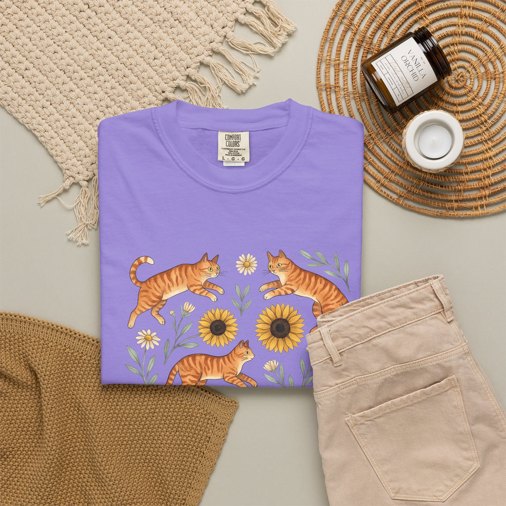 Ginger Cats T-Shirt Cat Flower Gift Women Cartoon T-Shirt Orange Cat T-Shirt Cat Fan Feline Graphic Illustration Comic T-Shirt Sketch Sunflower