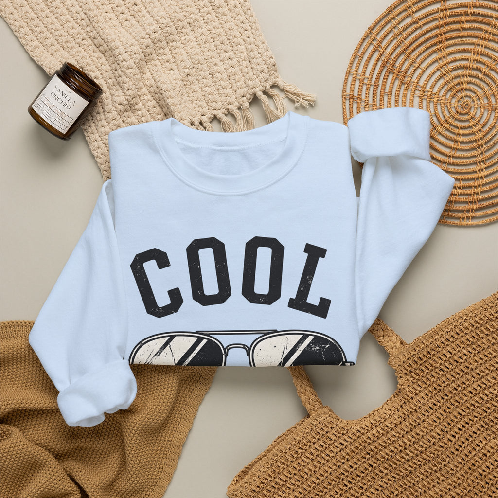 Sunglasses Design Sweatshirt Moms Comedy Gift Women Hand Drawn Sweatshirt Shades Sweatshirt Mom Fan Illustrated Sweatshirt Humor Graphic Line Art Sunglasses