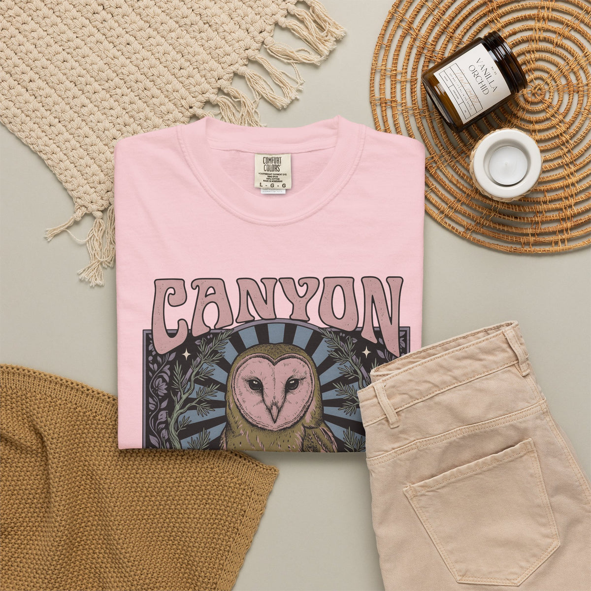Barn Owl Boho Chic Fauna Gift Hand Drawn Owl Bohemian Fan Illustrated Colorful Blossom T-Shirt