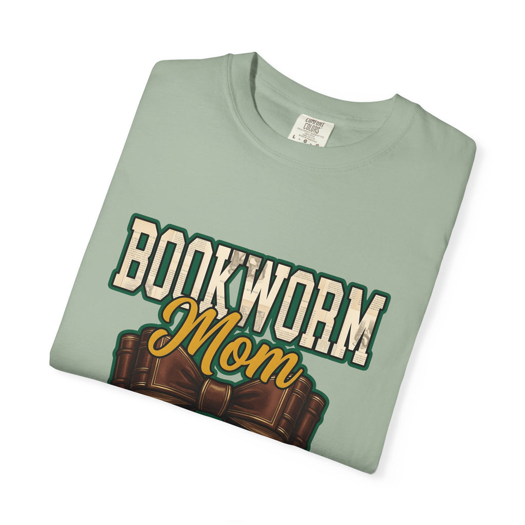 Book Bow T-Shirt Moms Reading Gift Women Bold Graphic T-Shirt Bookmark T-Shirt Mother Fan Graphic Design Book Illustration Retro Stacked Books