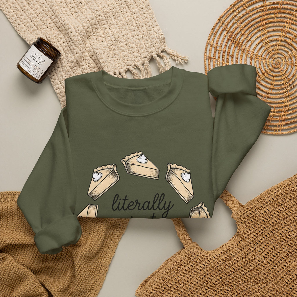 Pie Pieces Holiday Cuisine Gift Sketch Pastry Christmas Fan Hand Drawn Food Retro Cream Sweatshirt