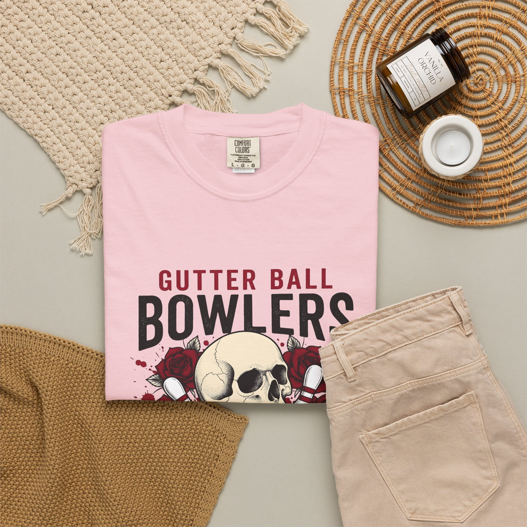 Skull Bowling Pins T-Shirt Bowling Humor Gift Women Tattoo T-Shirt Bowling Pin T-Shirt Bowling Fan Traditional T-Shirt Funny Graphic Vintage Roses
