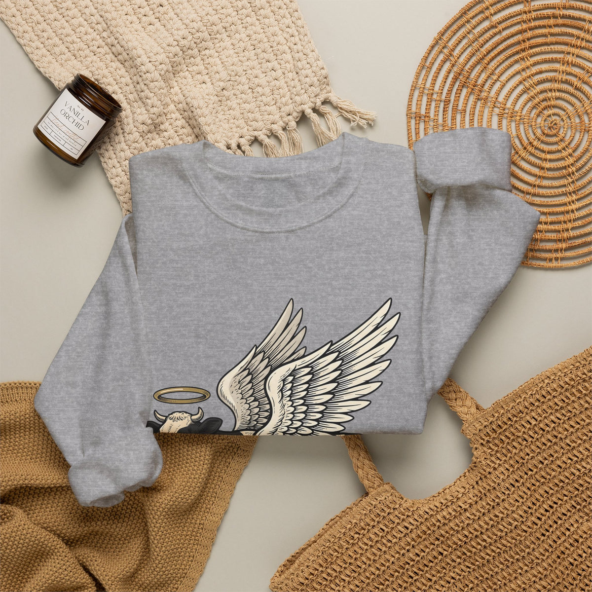 Flying Cow Sweatshirt Funny Pet Gift Women Retro Sweatshirt Cowboy Sweatshirt Humor Fan Vintage Sweatshirt Animal Graphic Sketch Halo Sweatshirt