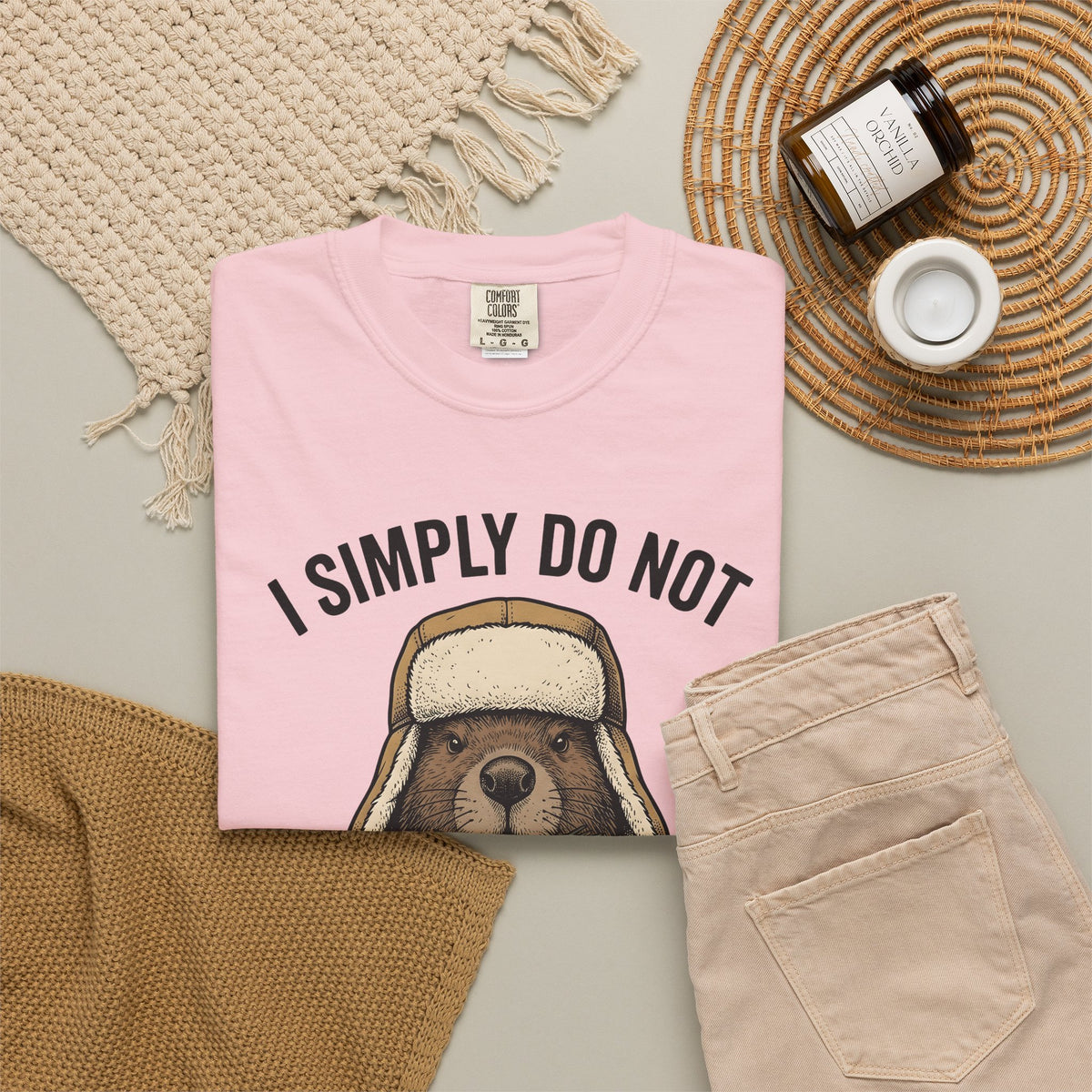 Beaver Woodsman T-Shirt Funny Wildlife Gift Women Comic T-Shirt Beaver T-Shirt Humor Fan Cartoon T-Shirt Animal Graphic Retro Checkered T-Shirt