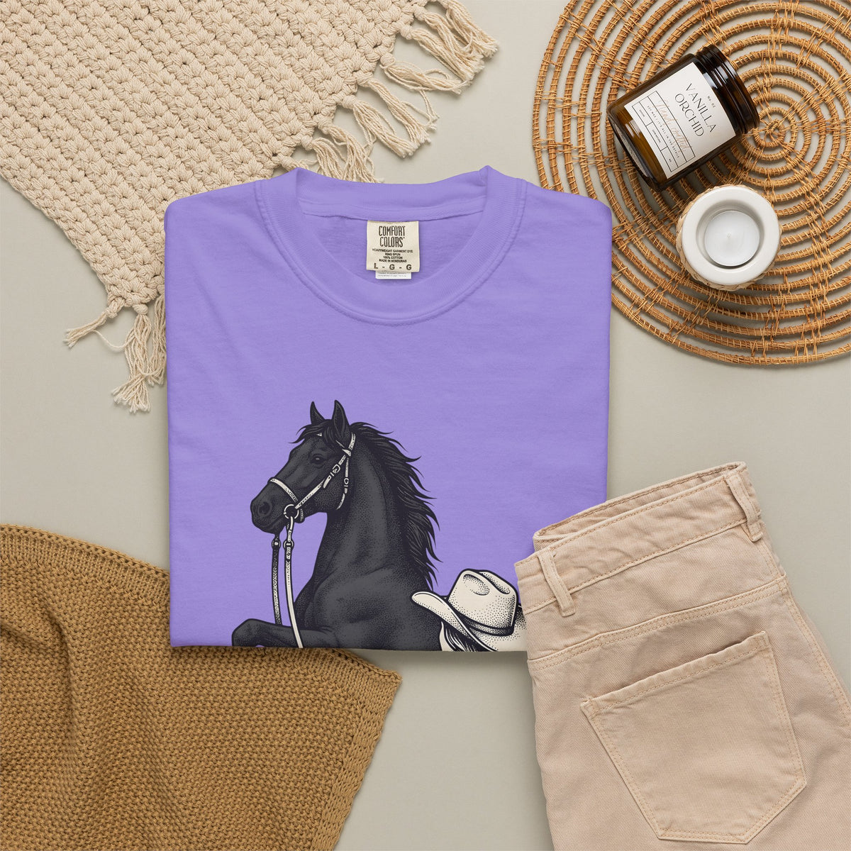 Ranch Horse T-Shirt Cowgirl Cowboy Gift Women Old School T-Shirt Ranch Horse T-Shirt Rodeo Fan Vintage T-Shirt Cowboy Graphic Line Art Power Bolt