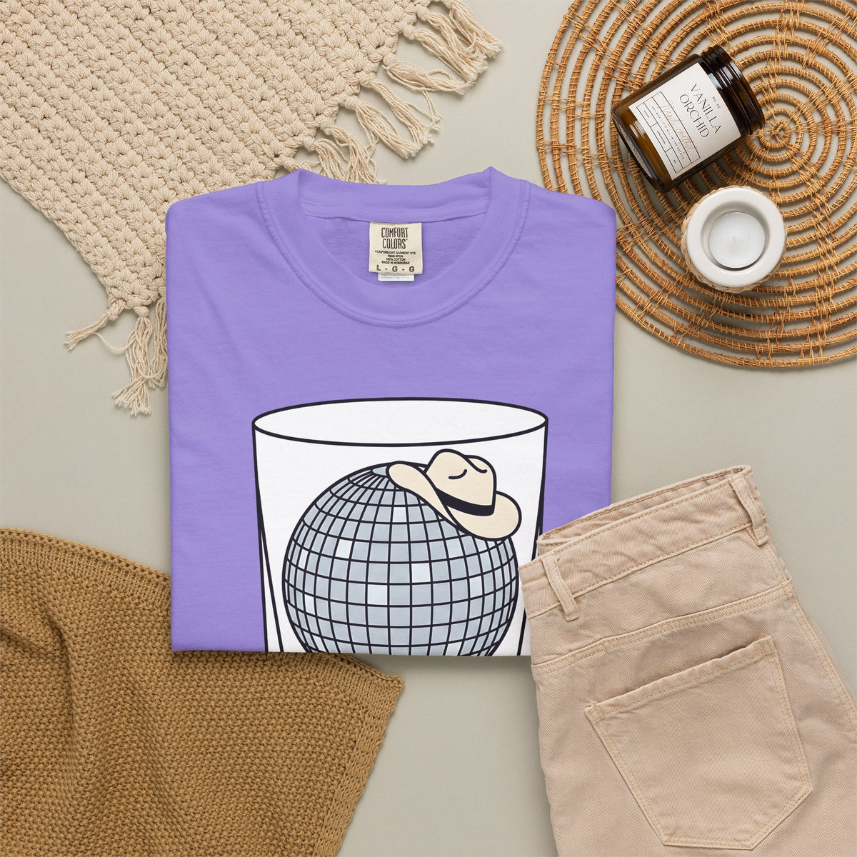 Disco Ball Glass T-Shirt Cowgirl Festivity Gift Women Cartoon T-Shirt Mirror Ball T-Shirt Rodeo Fan Comic T-Shirt Party Graphic Hand Drawn Cowboy
