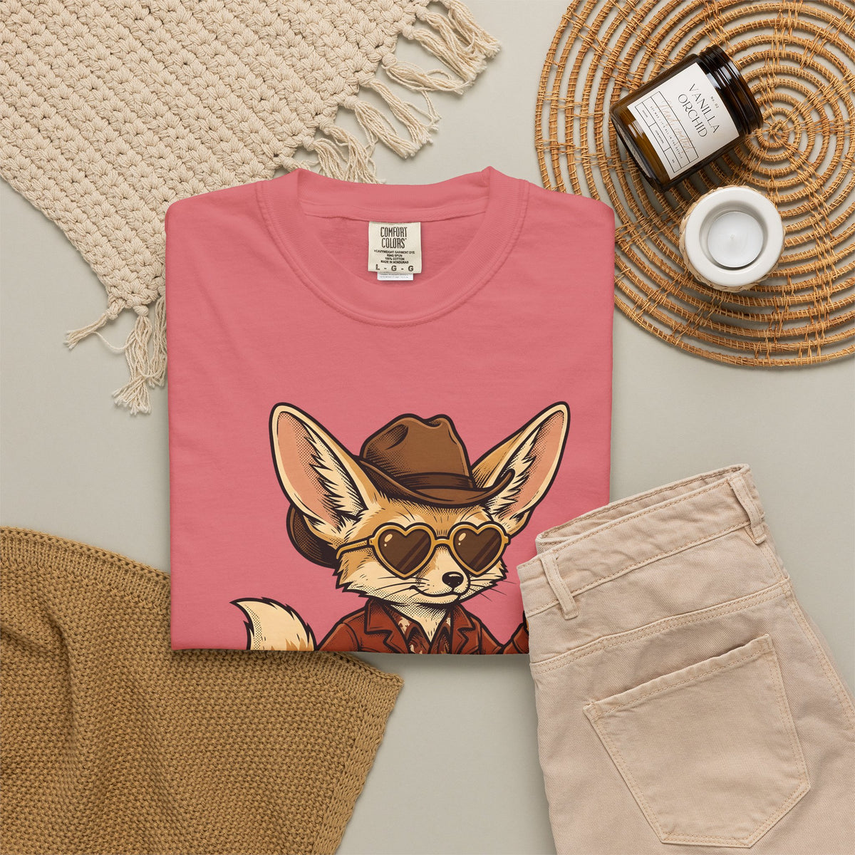 Fennec Fox Cowboy T-Shirt Cowgirl Western Gift Women Vintage T-Shirt Desert Fox T-Shirt Rodeo Fan Retro T-Shirt Western Graphic Hand Drawn