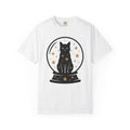 Dark Cat Orb T-Shirt Cat Magic Gift Women Simple T-Shirt Black Cat Ball T-Shirt Cat Fan Feline Graphic T-Shirt Retro Sparkles T-Shirt