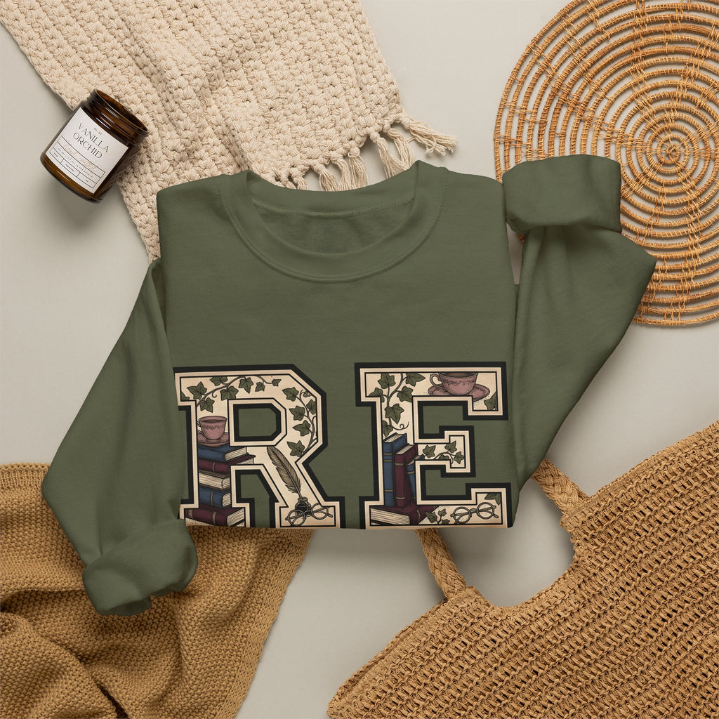 Book Ivy Sweatshirt Teacher Books Gift Women Classic Sweatshirt Ivy Sweatshirt Educator Enthusiast Vintage Sweatshirt Literary Graphic Doodle Cup Sweatshirt