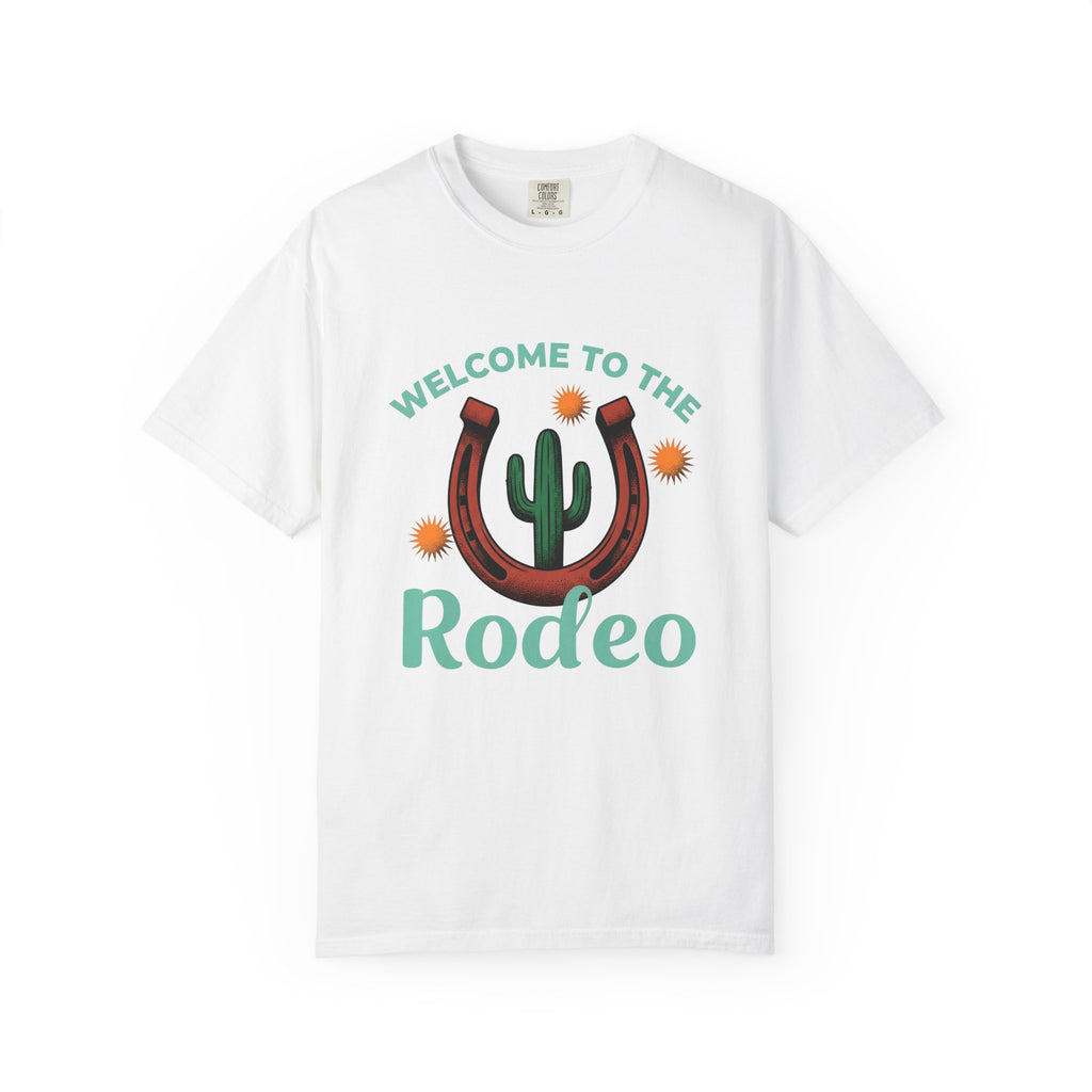 Green Horseshoe T-Shirt Cowgirl Farming Gift Women Folk T-Shirt Lucky Charm T-Shirt Rancher Fan Primitive T-Shirt Agricultural Graphic Old School