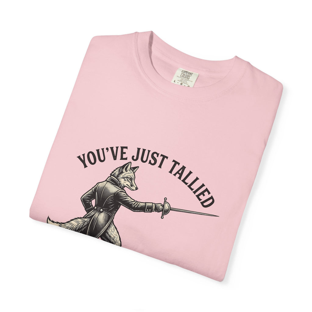 Fox Fencer T-Shirt Funny Animal Gift Women Vintage T-Shirt Foxer T-Shirt Humor Fan Retro T-Shirt Creature Graphic Hand Drawn Sword T-Shirt
