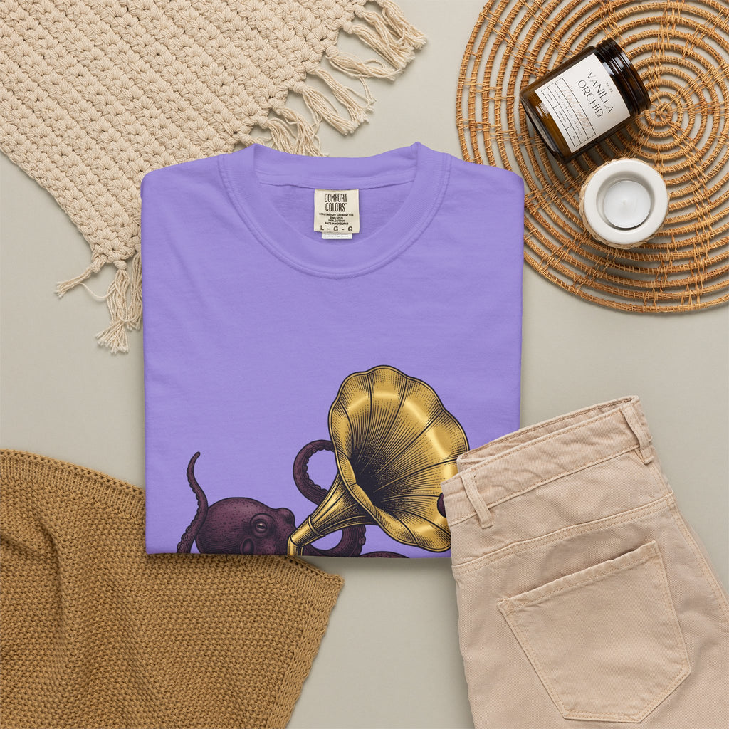 Octopus Phonograph T-Shirt Animal Sound Gift Women Classic T-Shirt Gramophone T-Shirt Pet Fan Retro T-Shirt Audio Graphic Doodle Music Player