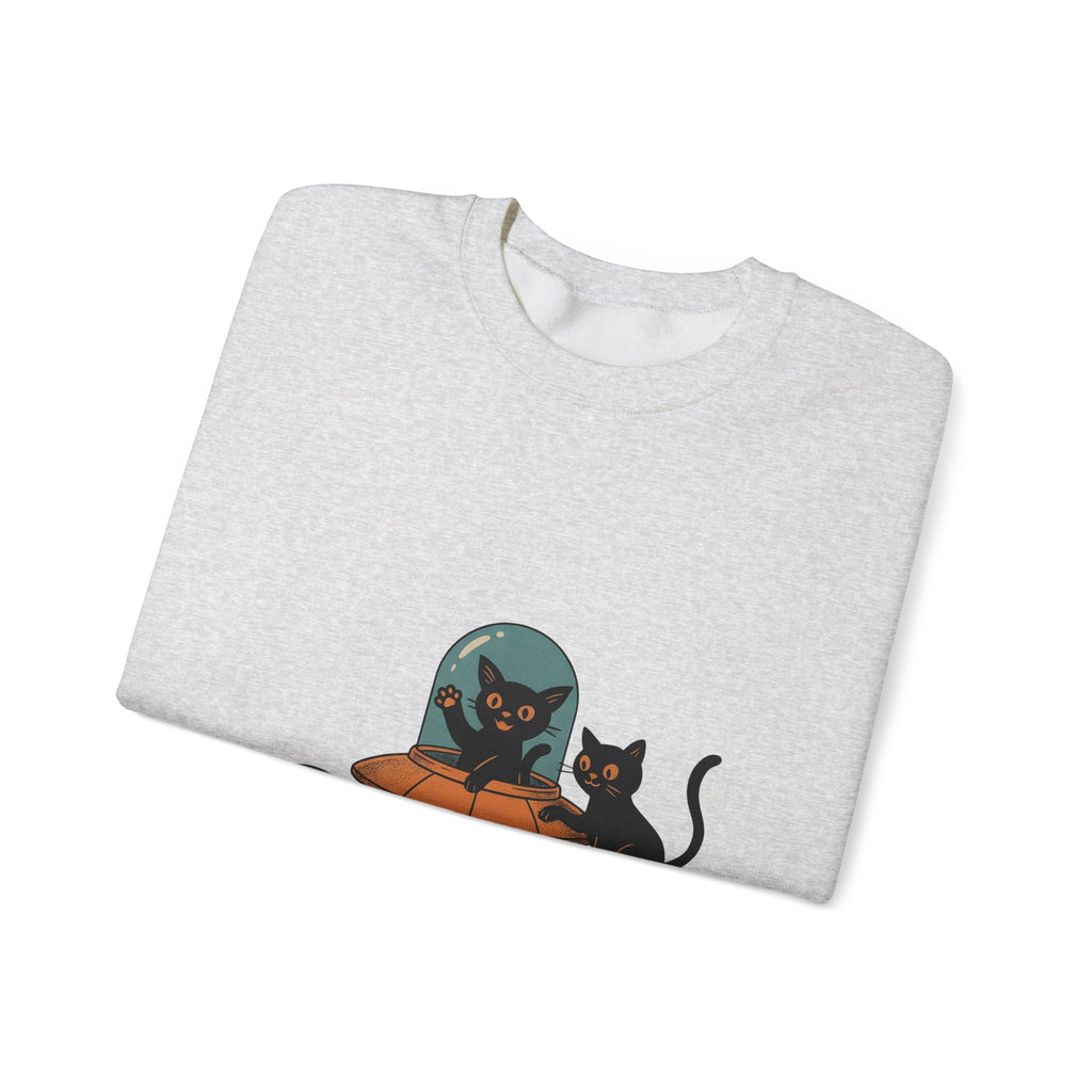 Space Cats Sweatshirt Cat Space Gift Women Vintage Sweatshirt Kitty Sweatshirt Feline Fan Retro Sweatshirt Astronaut Graphic Retro Ufo Sweatshirt