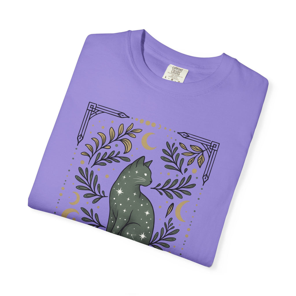 Star Cat T-Shirt Boho Chic Horoscope Gift Women Retro T-Shirt Kitty T-Shirt Bohemian Fan Vintage T-Shirt Zodiac Graphic Hand Drawn Greenery T-Shirt