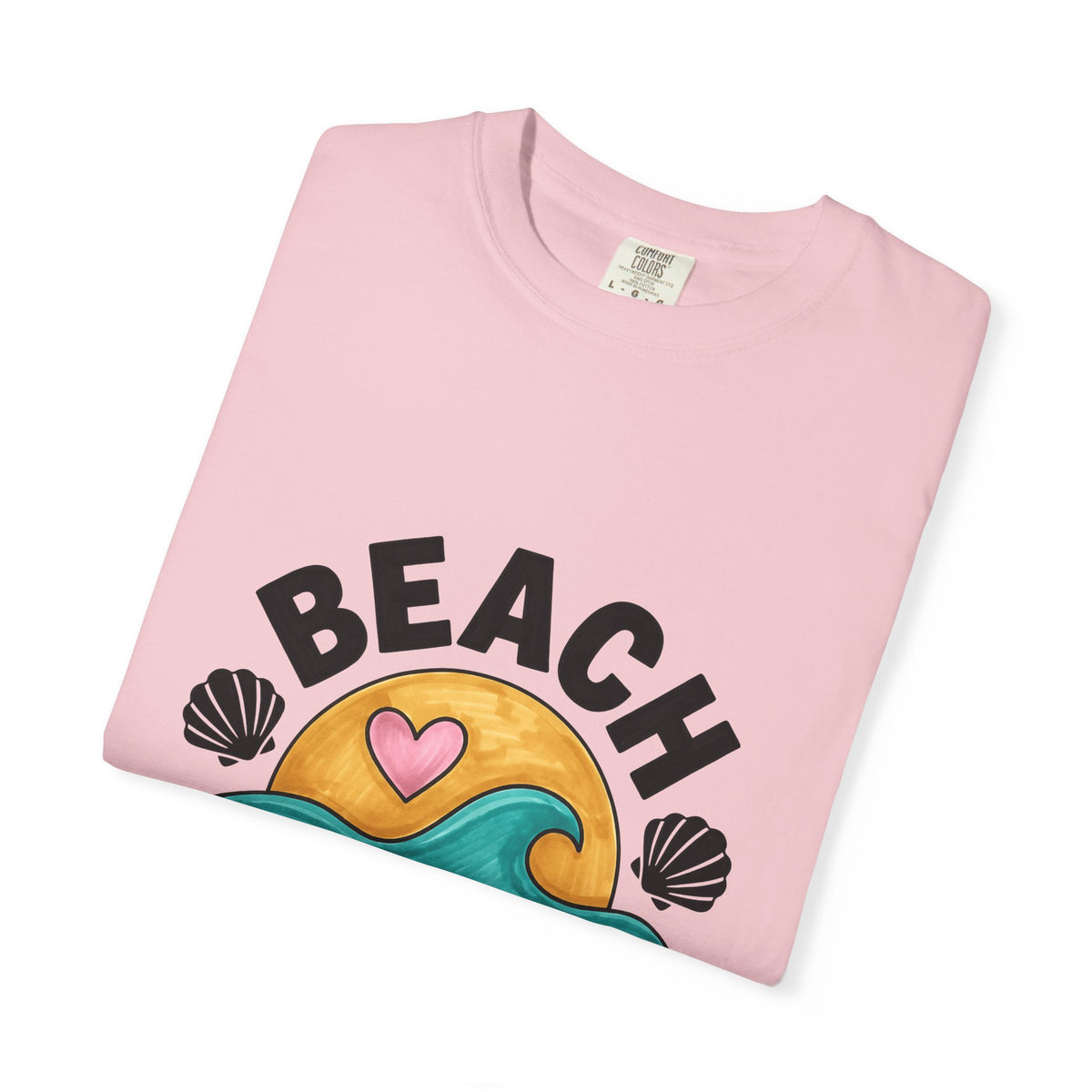 Sun Surf Heart T-Shirt Moms Coast Gift Women Flat Design T-Shirt Summer T-Shirt Mom Fan Minimalist T-Shirt Coastal Graphic Classic Clam T-Shirt